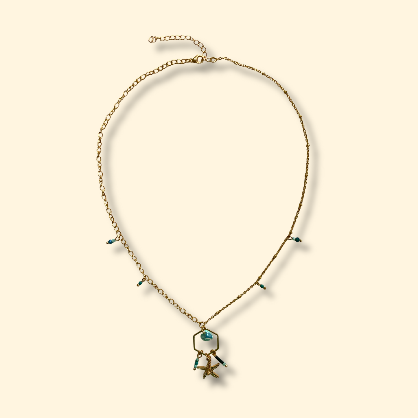 Collier Méra • pendentif "à la plage"