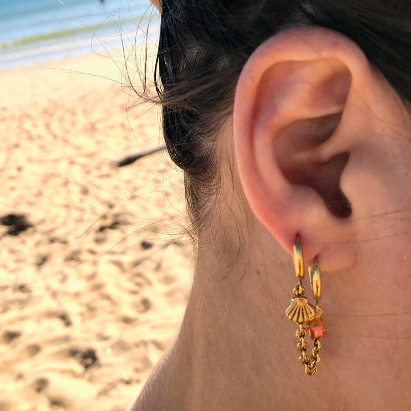 Double-créoles Théia • charm coquillage