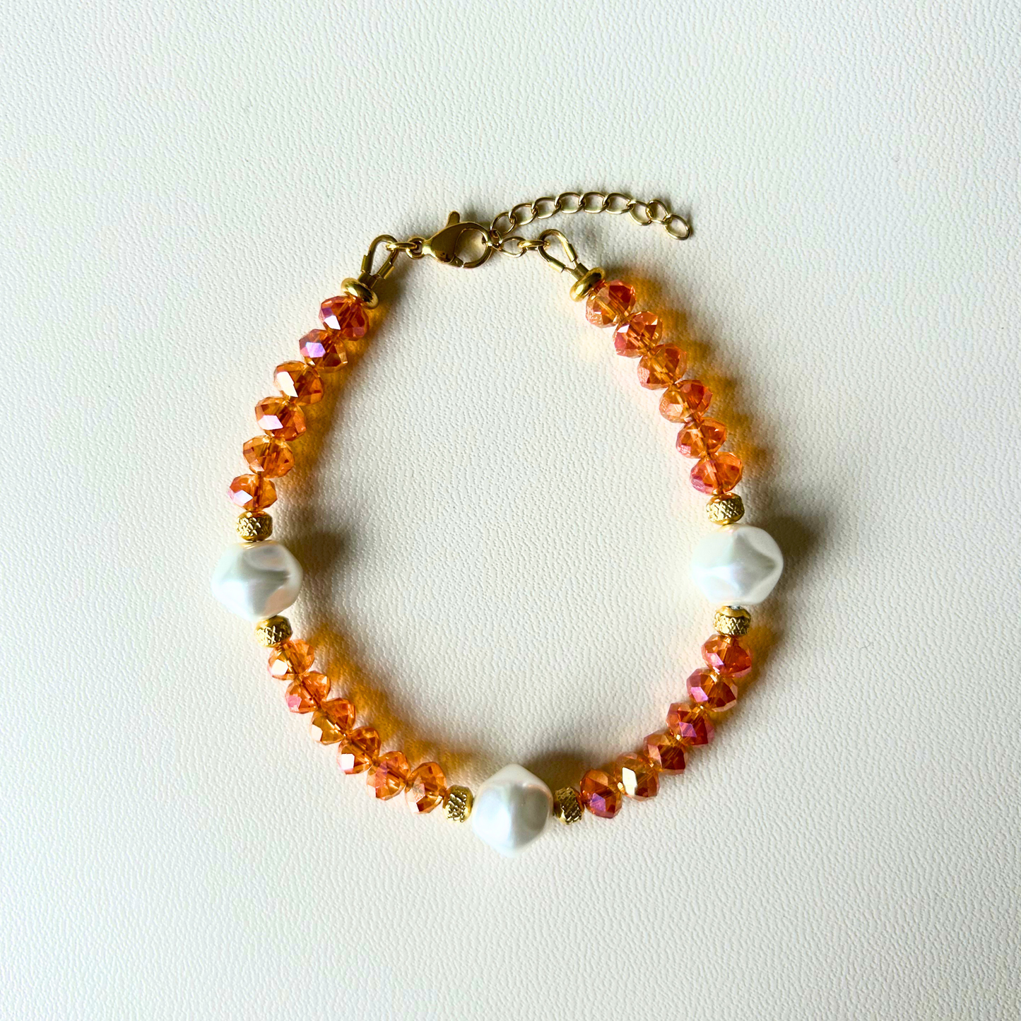 Bracelet Naélia • perles irisées et nacrées