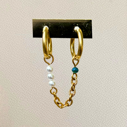 Chainette 8 • 3 perles nacrées et perle irisée