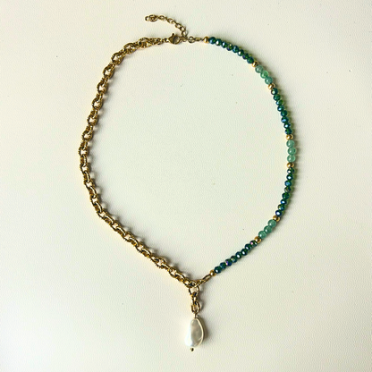 Collier asymétrique Naïa • Perle baroque nacrée