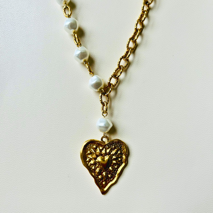 Collier Néréa • charm coeur et perles nacrées